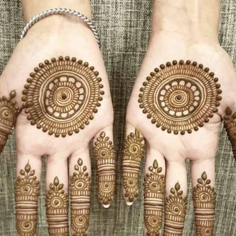 Round Mehndi Design