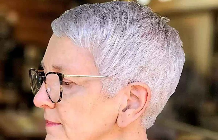 Stylish Pixie Cut for Short Gray Hair