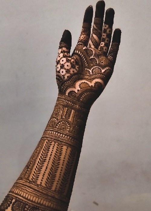 Bride Mehendi Design Simple