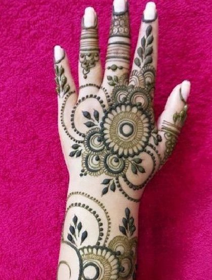 Modern Mehndi Design