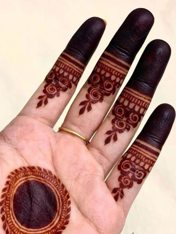 Mehndi Designs For Fingers