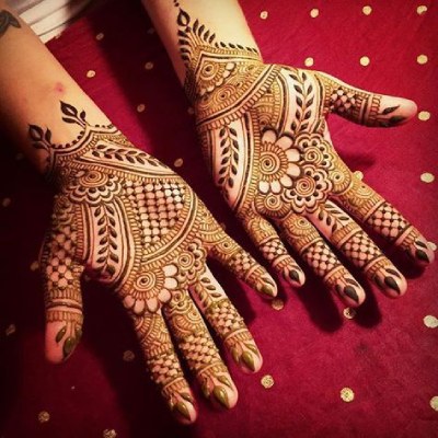 palm mehndi design