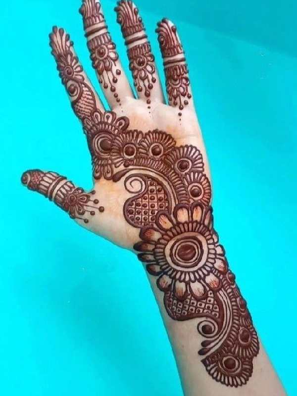 Pakistani Mehndi design