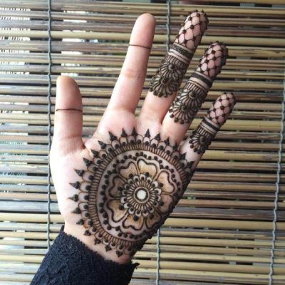 Henna Palms