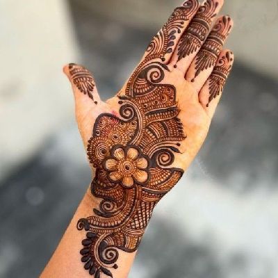 Front Hand Mehndi