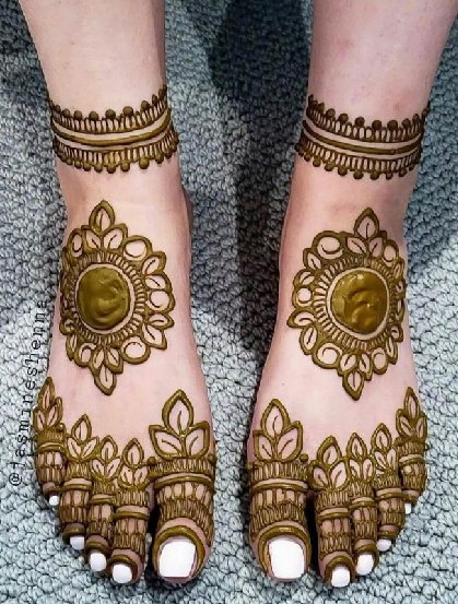 Simple And Easy Mehndi Designs For Beginners